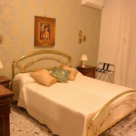 Piazza Madonnina Bed & Breakfast Battipaglia